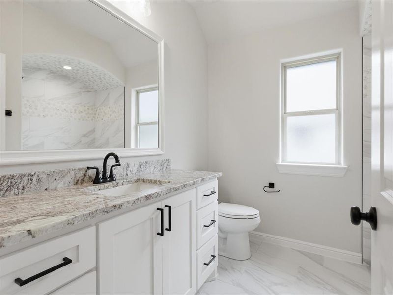 Furnished interior view inside a new home in , Granbury (Image 12).
