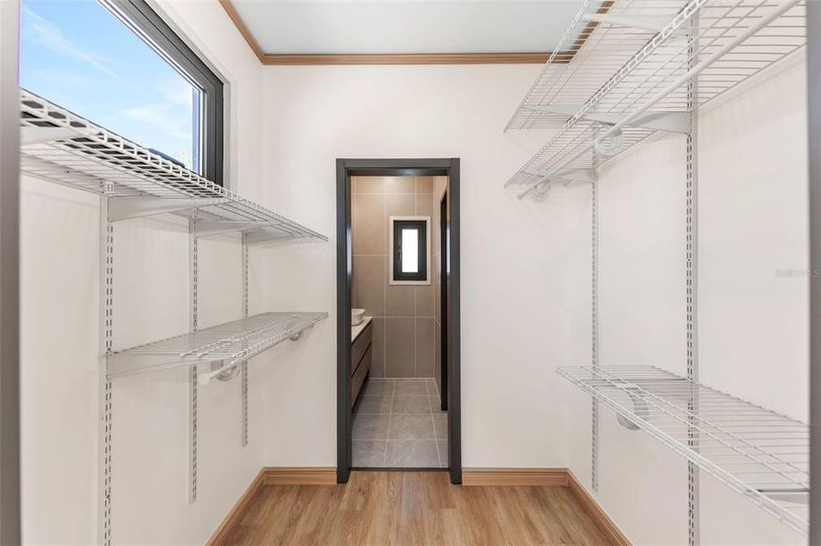 Image 66 of a home in .