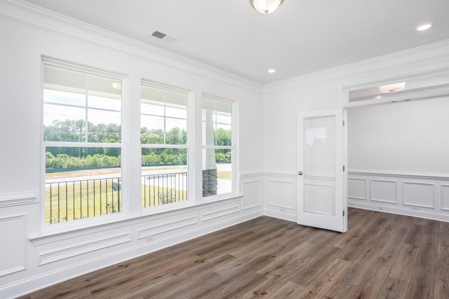 Spacious, unfurnished interior of a new home in Cedar Ridge, Angier (Image 9).