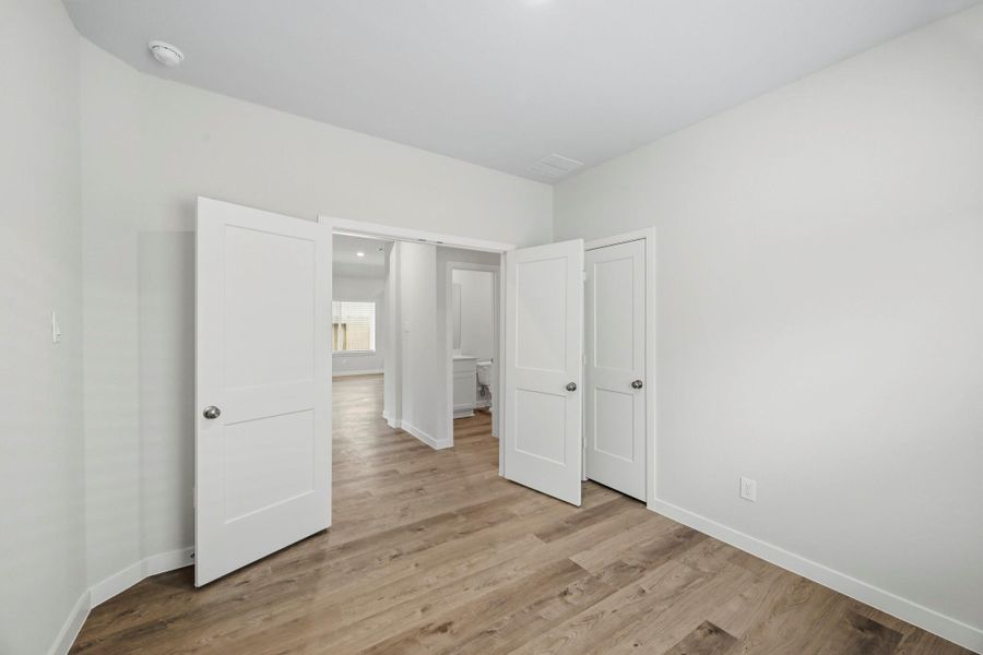 Spacious, unfurnished interior of a new home in Audubon, Magnolia (Image 15). Spacious, unfurnished interior of a new home in Audubon, Magnolia (Image 15).