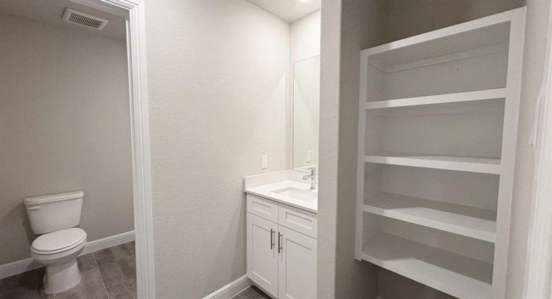 Furnished interior view inside a new home in Sandstone Estates, Granbury (Image 8). Furnished interior view inside a new home in Sandstone Estates, Granbury (Image 8).