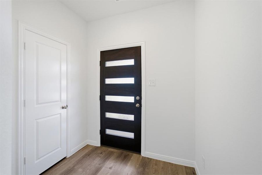 Spacious, unfurnished interior of a new home in Westridge, McKinney (Image 18).