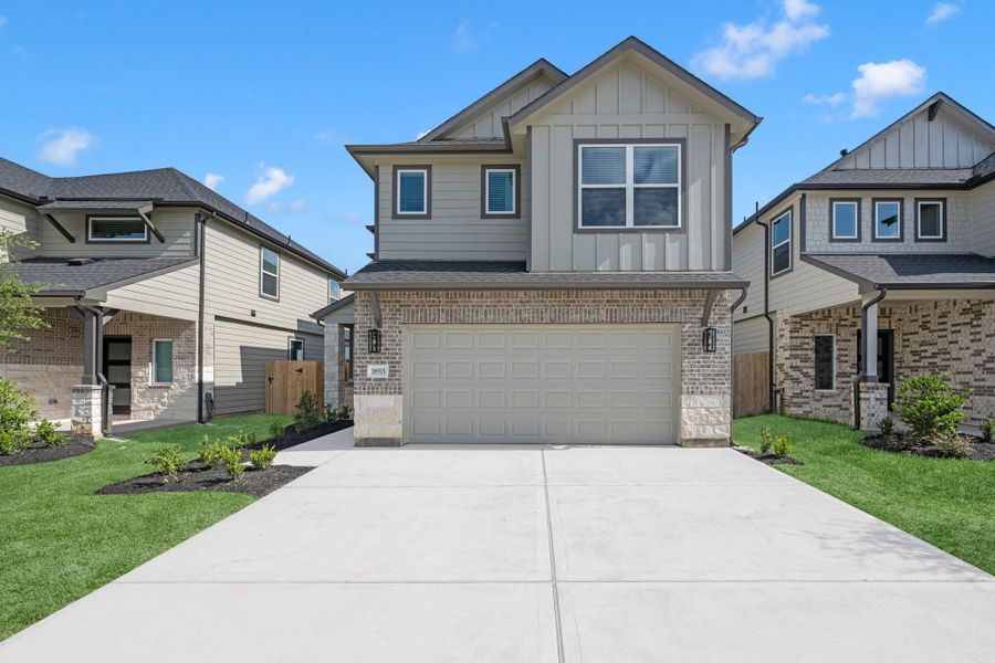 Front exterior of a new home in , Houston, TX, highlighting curb appeal (Image 2). Front exterior of a new home in , Houston, TX, highlighting curb appeal (Image 2).