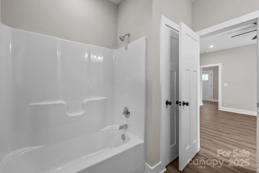 Image 35 of a home in .