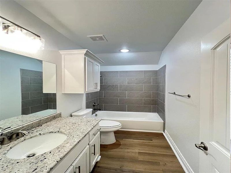 Furnished interior view inside a new home in , Greenville (Image 9).