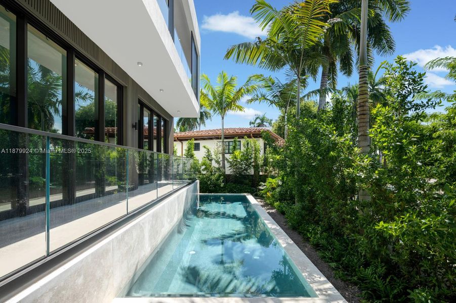 Image 49 of a home in .