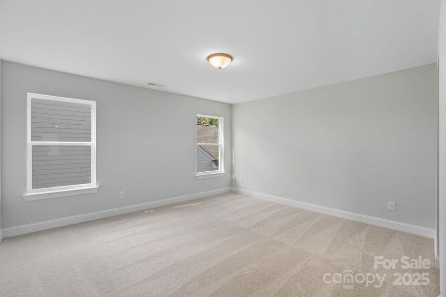 Spacious, unfurnished interior of a new home in Heritage - 55+ Community, Wesley Chapel (Image 13).