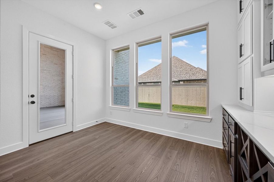 Breakfast Nook