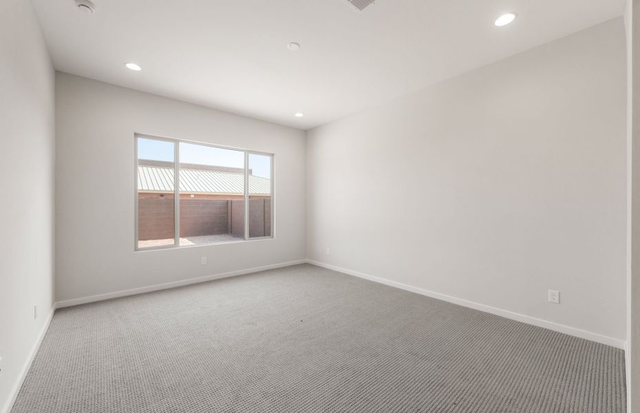 Spacious, unfurnished interior of a new home in Legado West, Queen Creek (Image 29).