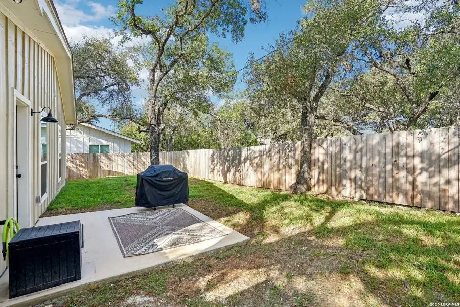 Exterior details and patio area of a home in , Canyon Lake (Image 29).