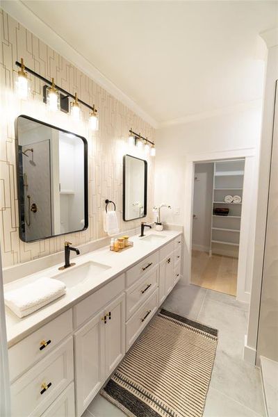 Furnished interior view inside a new home in , West Tawakoni (Image 8).