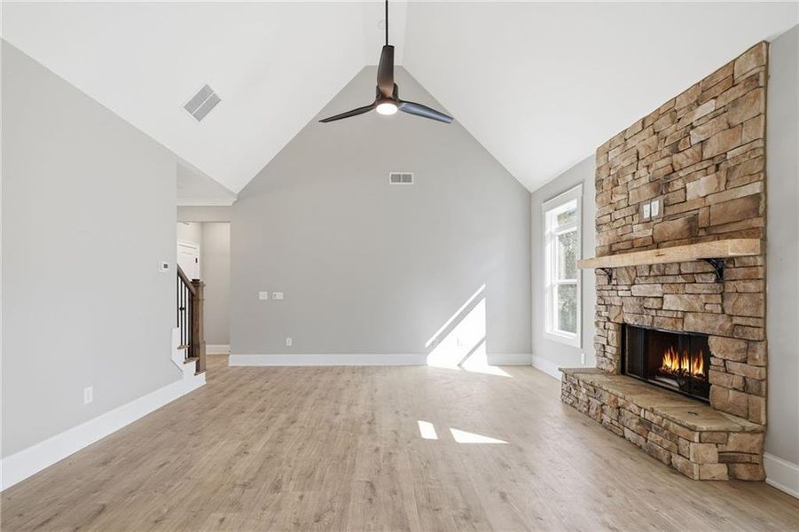 Spacious, unfurnished interior of a new home in , Calhoun (Image 34).