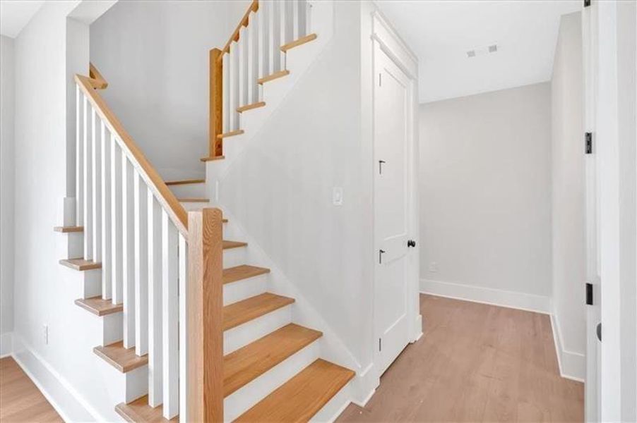 Spacious, unfurnished interior of a new home in , Rydal (Image 24).