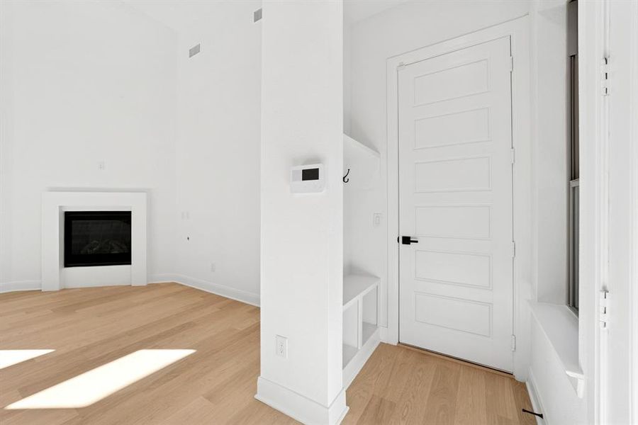 Spacious, unfurnished interior of a new home in Mantua Point Gardens, Van Alstyne (Image 32). Spacious, unfurnished interior of a new home in Mantua Point Gardens, Van Alstyne (Image 32).