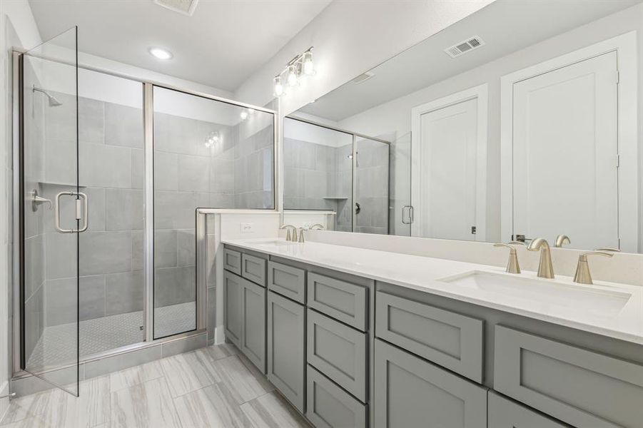 Furnished interior view inside a new home in SoHo Square, Dallas (Image 5).