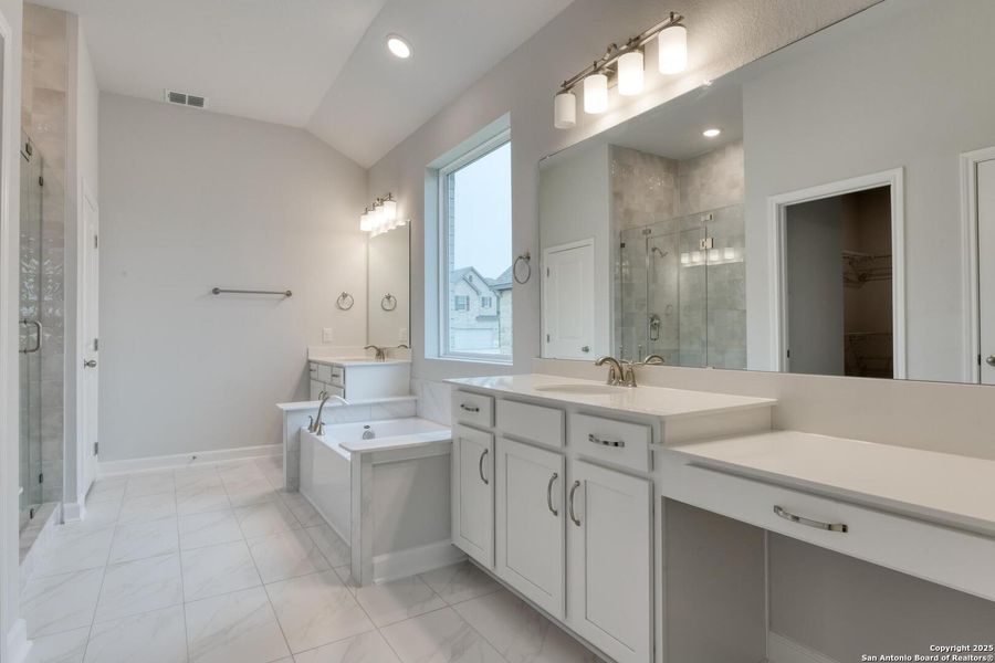 Furnished interior view inside a new home in The Heritage at Saddlebrook Ranch 70's, Schertz (Image 17). Furnished interior view inside a new home in The Heritage at Saddlebrook Ranch 70's, Schertz (Image 17).