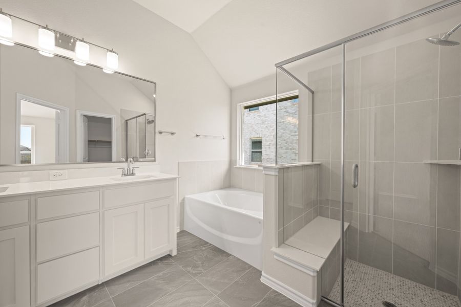 Furnished interior view inside a new home in Hunters Ridge, Crowley (Image 10).