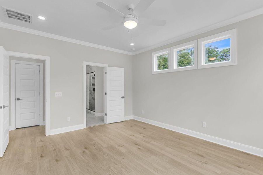 Spacious, unfurnished interior of a new home in Heron Preserve, Hanahan (Image 20). Spacious, unfurnished interior of a new home in Heron Preserve, Hanahan (Image 20).