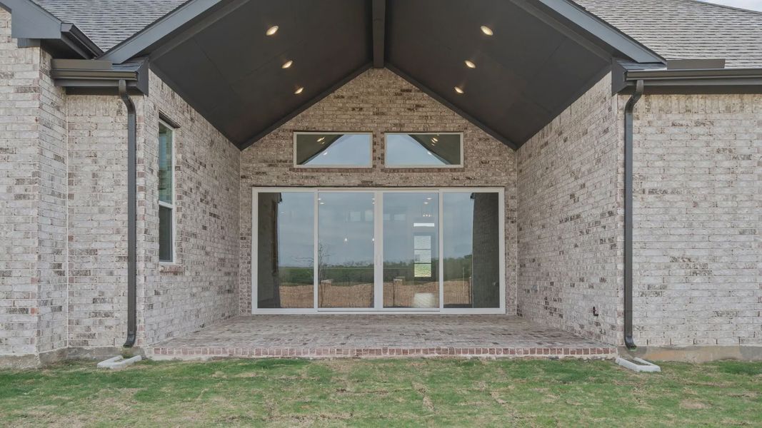 Representative exterior details of a home built from the Brentwood by Chesmar Homes in Briarley, Montgomery (Image 4). Representative exterior details of a home built from the Brentwood by Chesmar Homes in Briarley, Montgomery (Image 4).