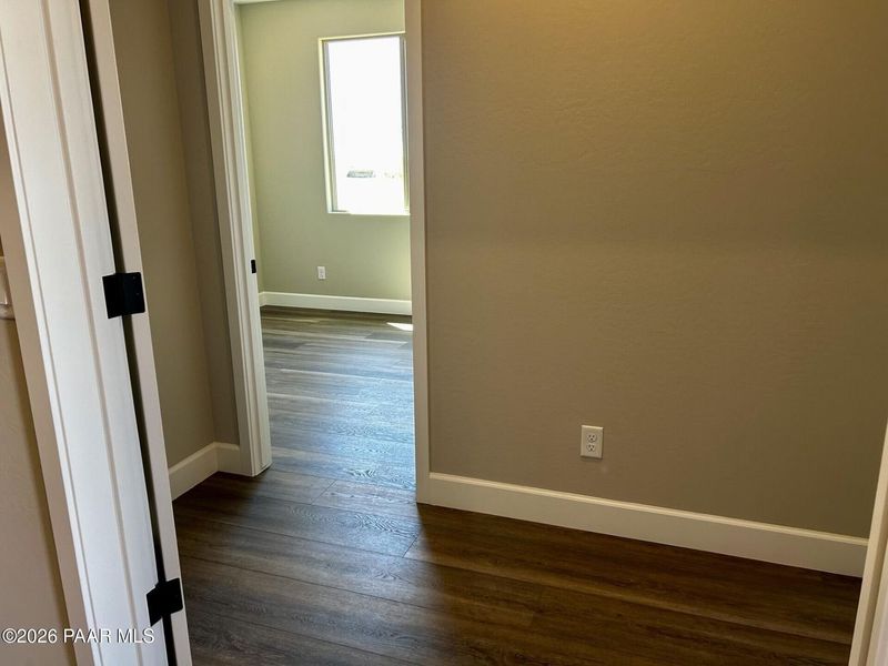 Spacious, unfurnished interior of a new home in North Ridge at Pronghorn Ranch, Prescott Valley (Image 20).
