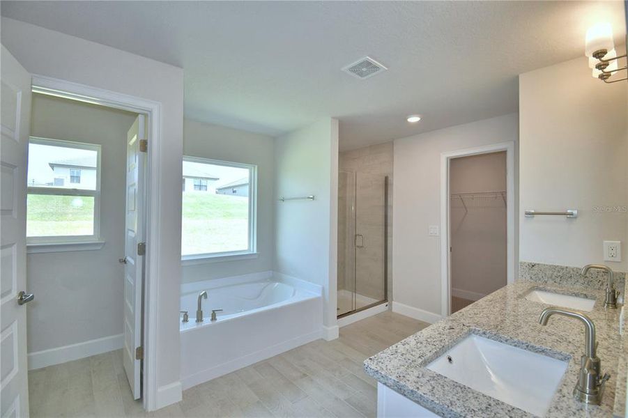 Furnished interior view inside a new home in Lake Juliana Estates, Auburndale (Image 4). Furnished interior view inside a new home in Lake Juliana Estates, Auburndale (Image 4).