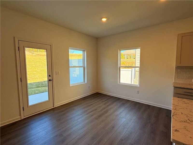 Spacious, unfurnished interior of a new home in Leydenview, Mableton (Image 20).