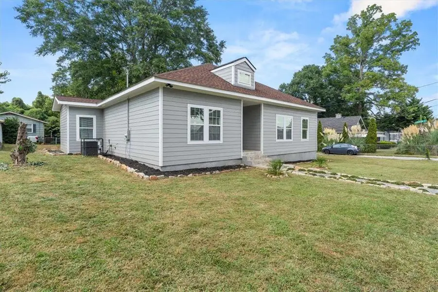 Exterior details and patio area of a home in , Lithonia (Image 18).