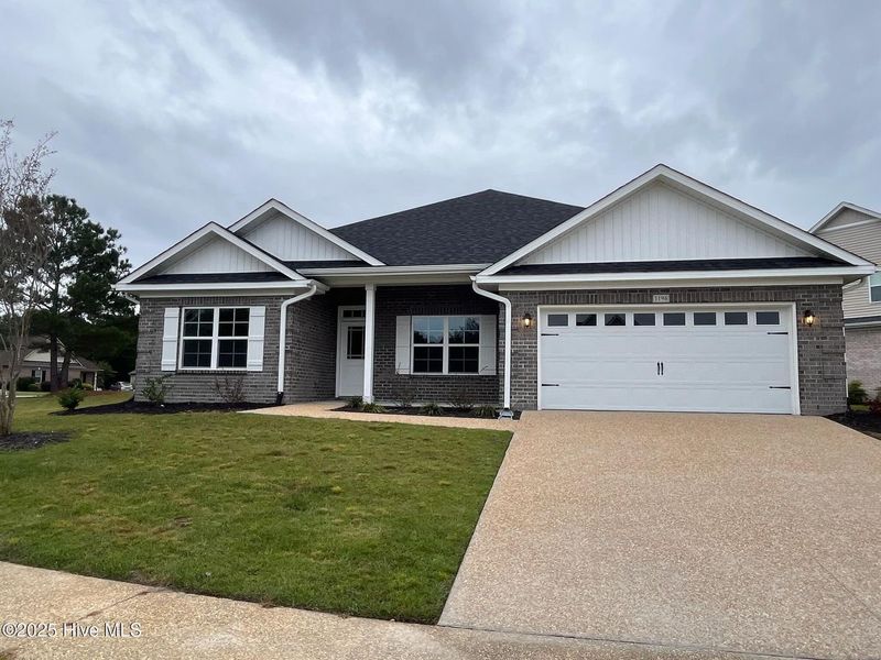 Image 24 of a home in Palmetto Creek.