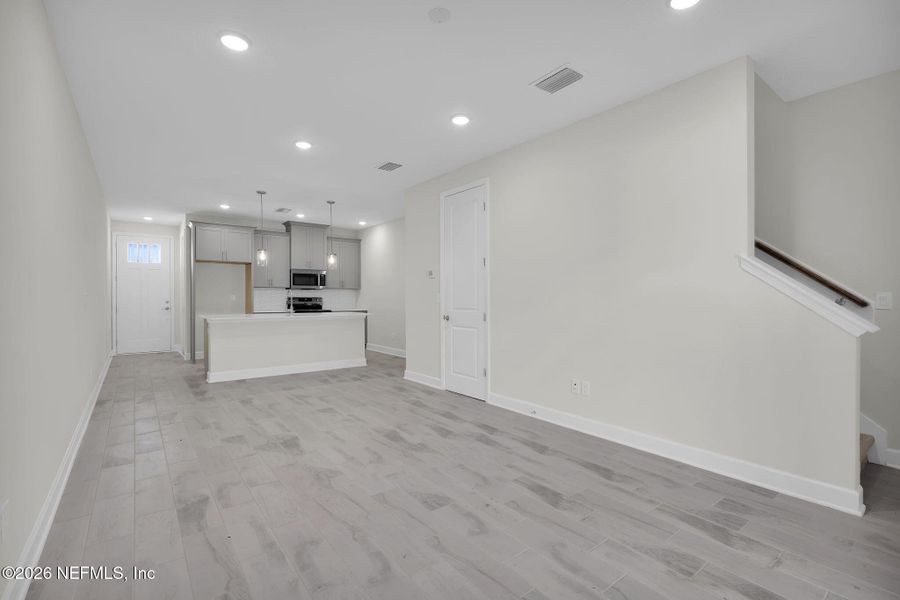 Spacious, unfurnished interior of a new home in , Ponte Vedra (Image 11).