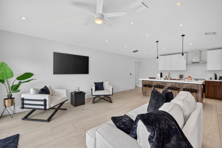 Furnished interior view inside a new home in , Oakland Park (Image 19). Furnished interior view inside a new home in , Oakland Park (Image 19).