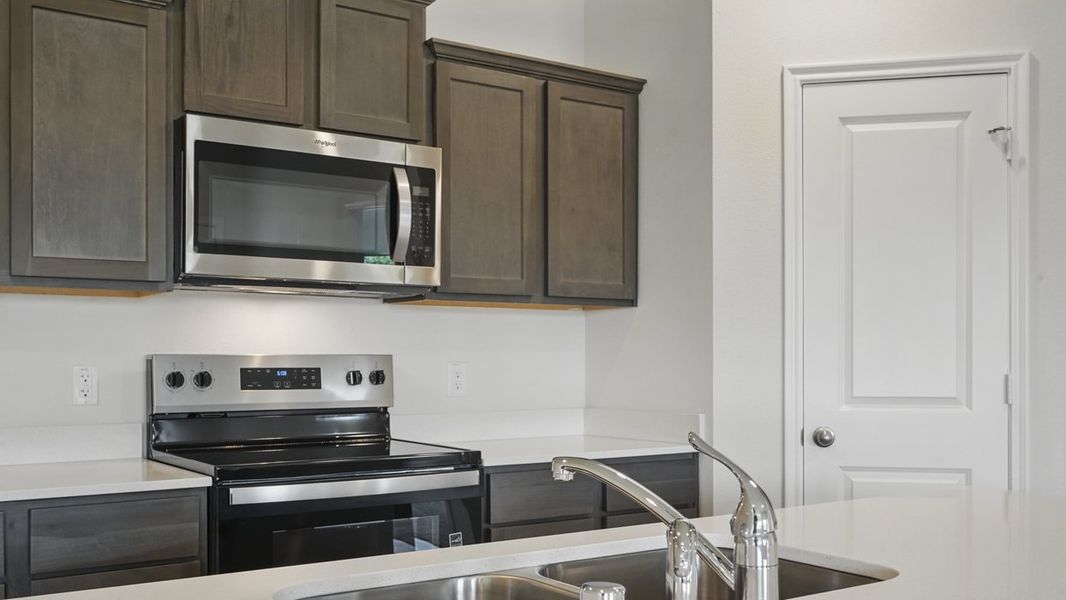 Close-up of interior finishes inside a home in Riverfield, Josephine (Image 12).