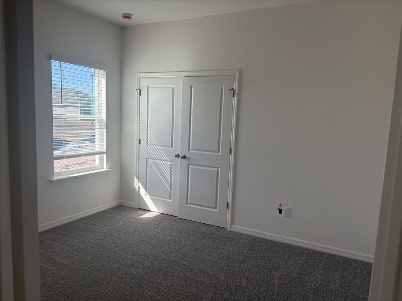 Spacious, unfurnished interior of a new home in Burnt Store Village, Punta Gorda (Image 13).