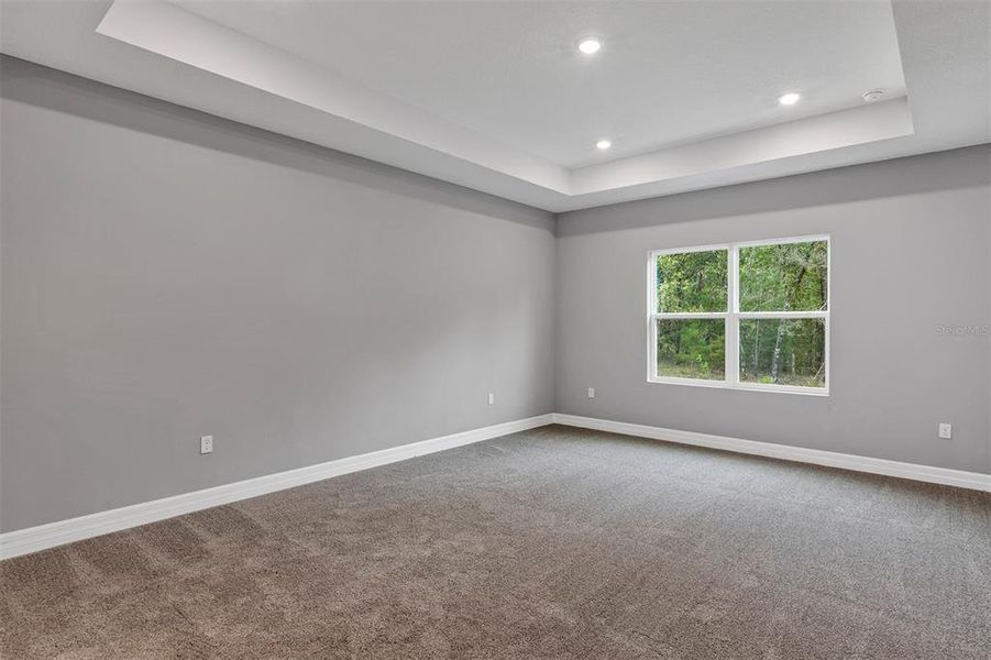 Spacious, unfurnished interior of a new home in , Homosassa (Image 28). Spacious, unfurnished interior of a new home in , Homosassa (Image 28).