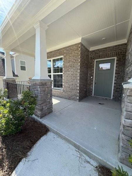 Image 21 of a home in Sierra Creek.