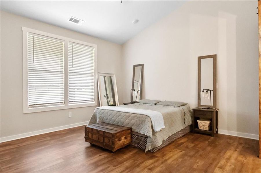 Furnished interior view inside a new home in , Bremen (Image 26).