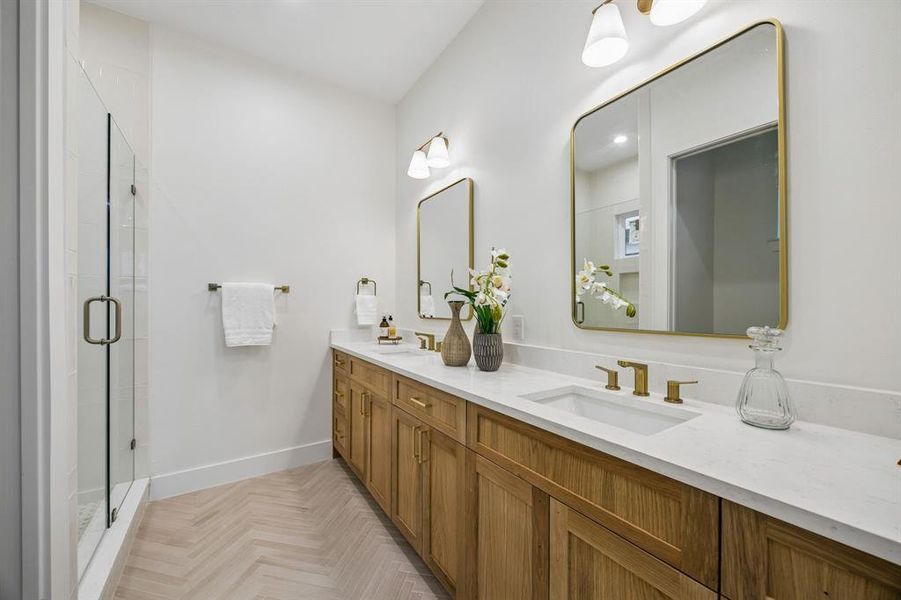 Furnished interior view inside a new home in , Dallas (Image 32).