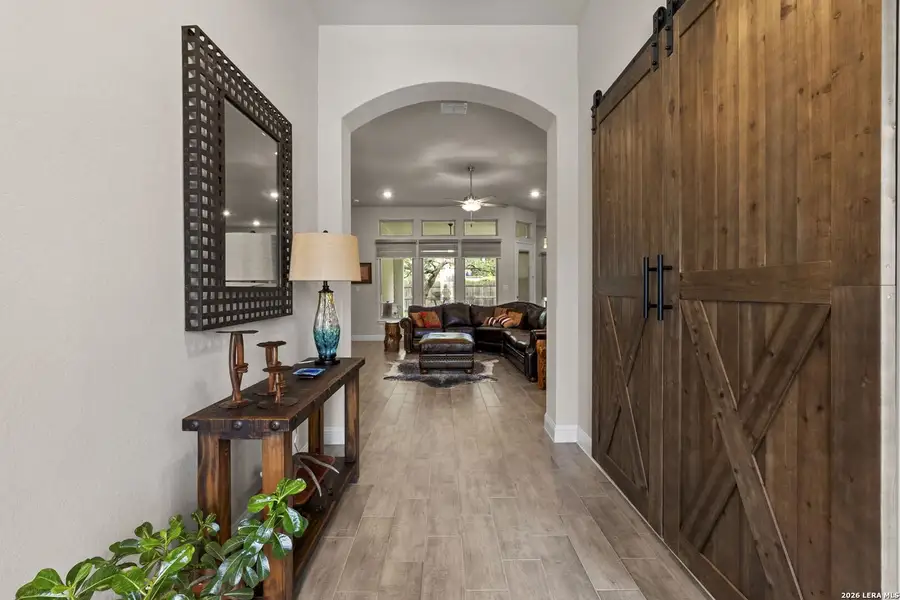 Furnished interior view inside a new home in Elkhorn Ridge, Boerne (Image 26).