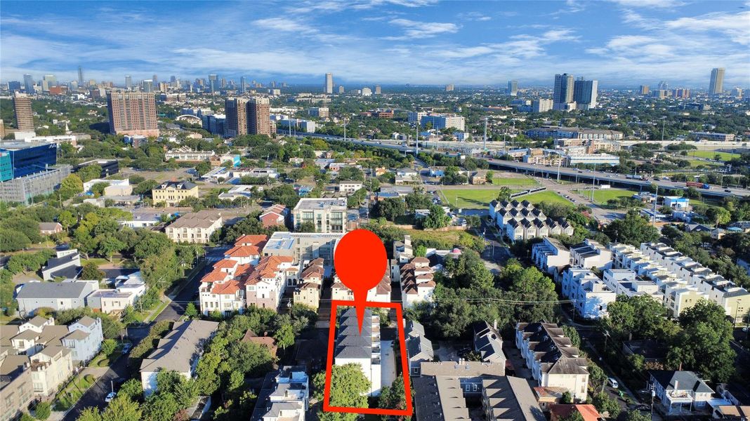 Image 35 of a home in .