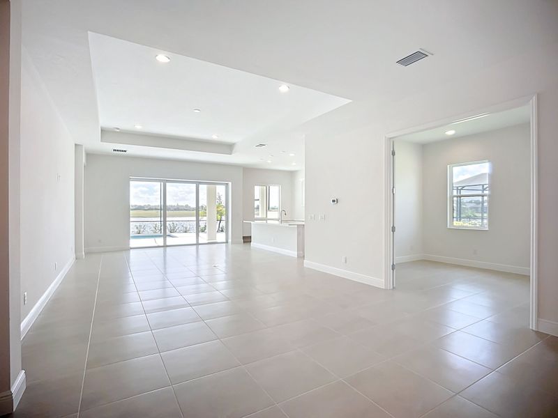 Interior:243 Monet Trail 20