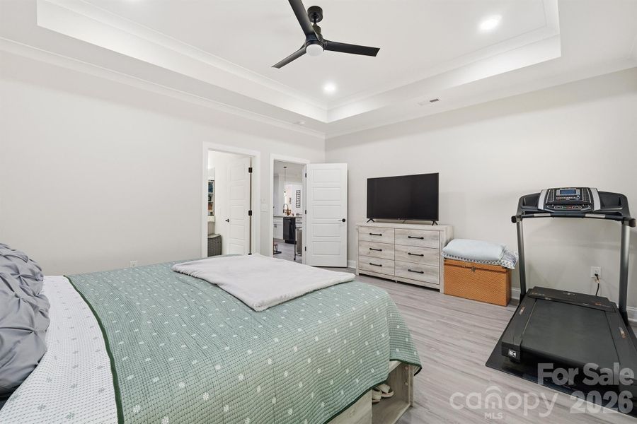 Furnished interior view inside a new home in , Lexington (Image 43). Furnished interior view inside a new home in , Lexington (Image 43).
