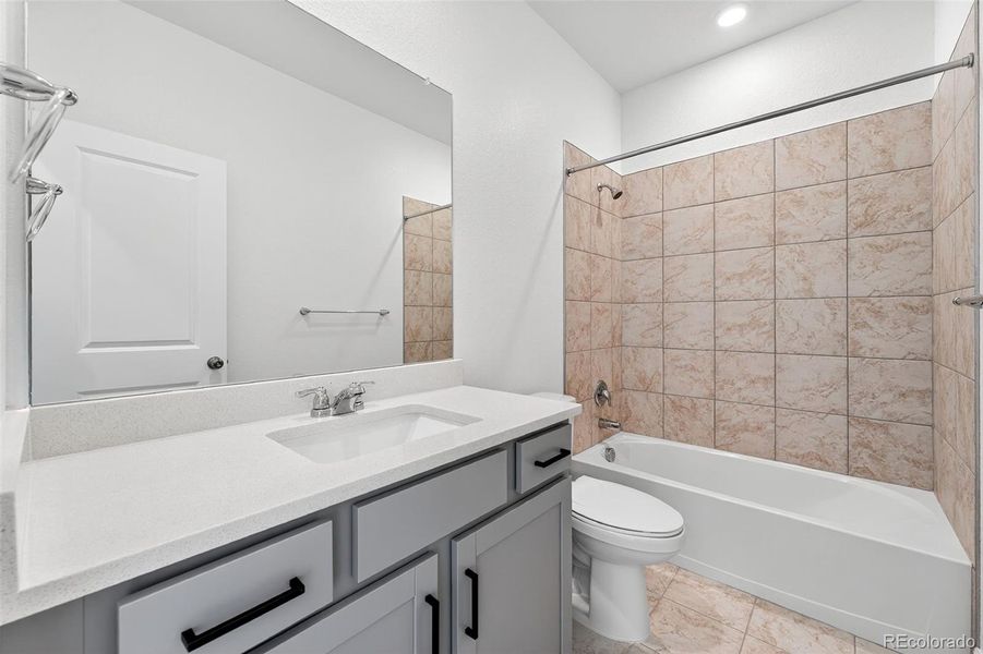 17105 W 92nd Loop ~ Ready Now! 17105 W 92nd Loop ~ Ready Now!