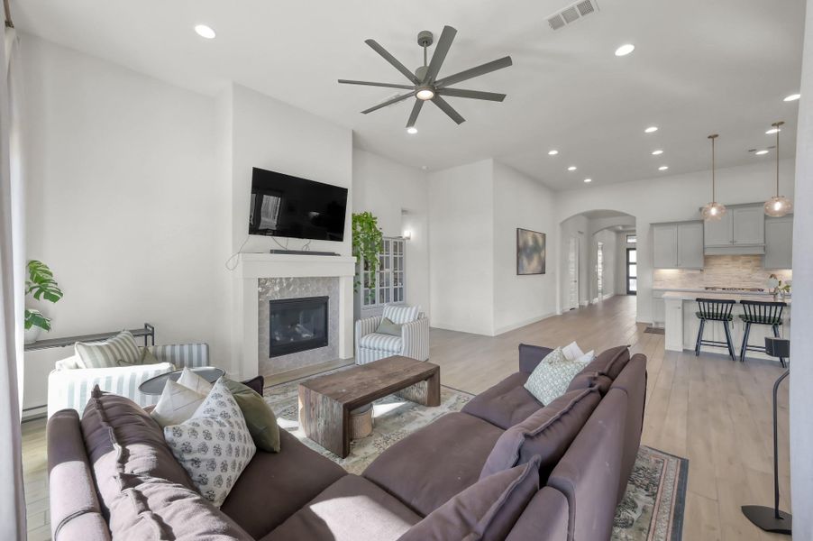 Gas fireplace with a stylish tile accent creates a clean, modern focal point. Gas fireplace with a stylish tile accent creates a clean, modern focal point.