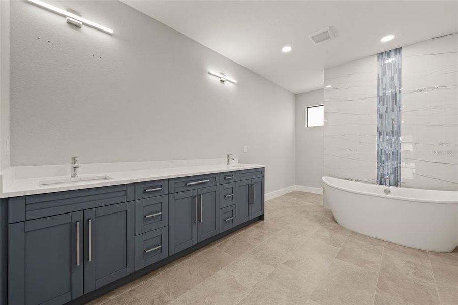 Furnished interior view inside a new home in , Cape Coral (Image 14).