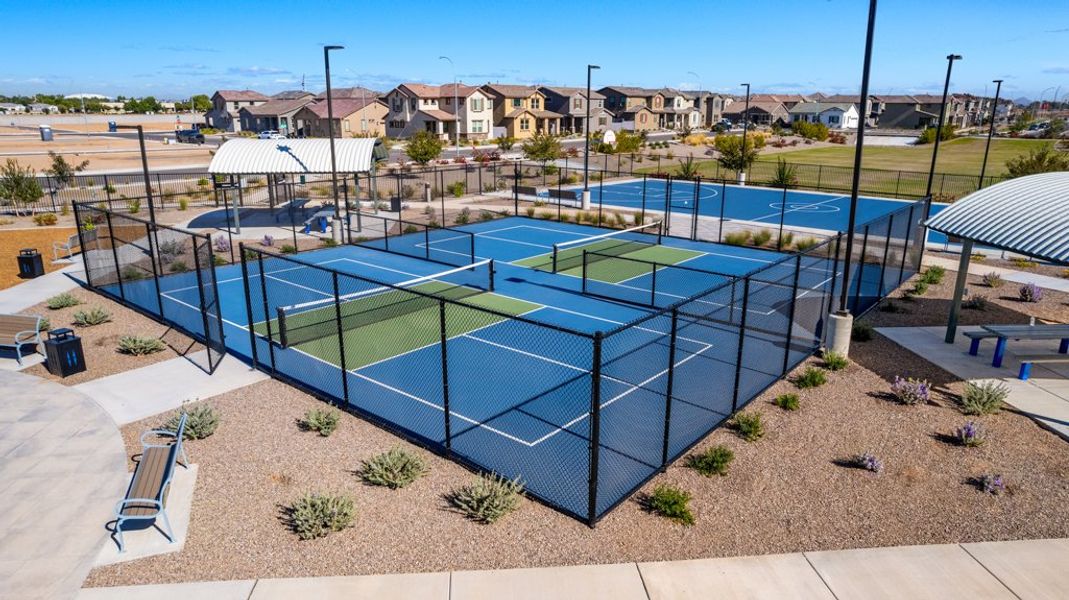 Community amenities in Parkside, Avondale (Image 30).
