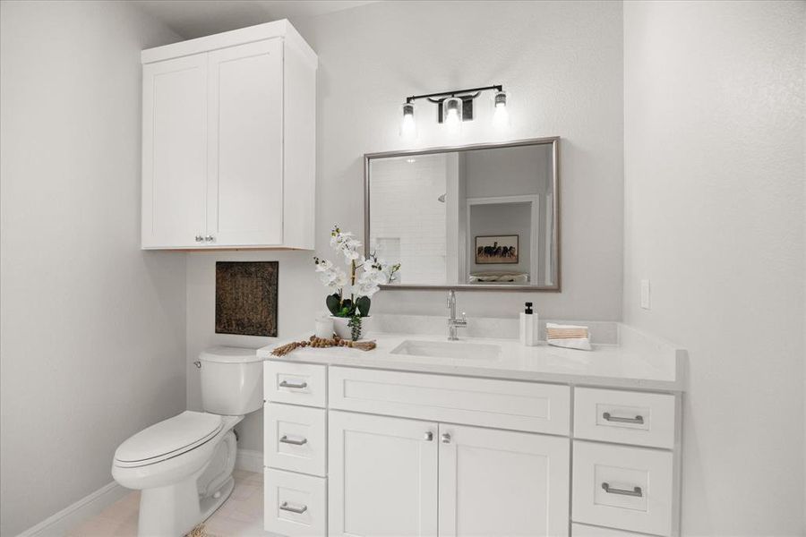 Furnished interior view inside a new home in , Granbury (Image 16).
