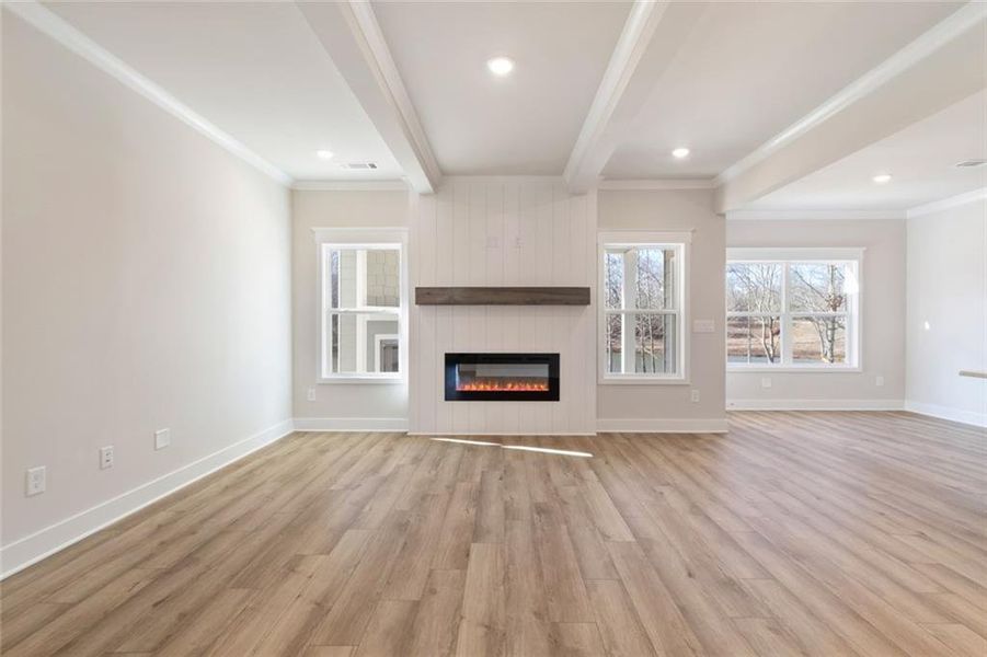 Spacious, unfurnished interior of a new home in Rosewood Lake Estates, Hoschton (Image 36).