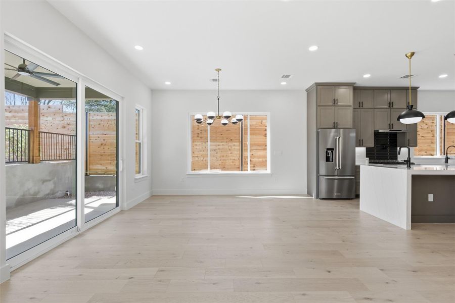 Spacious, unfurnished interior of a new home in , Austin (Image 30).