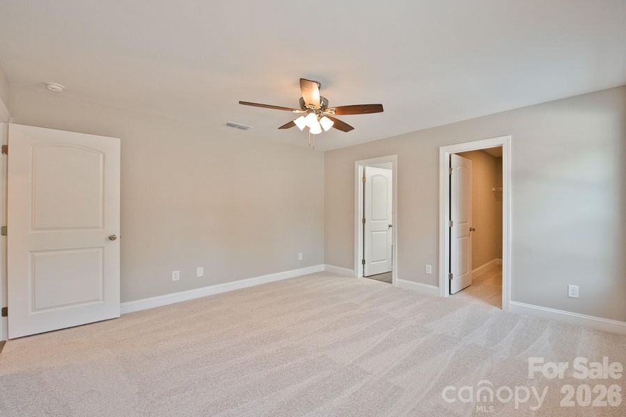 Spacious, unfurnished interior of a new home in , Landis (Image 22).