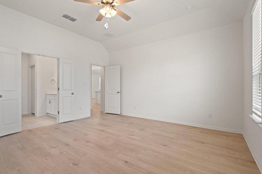 Not the actual home. Representative photo of a completed home of the same plan. Features will vary. Please confirm details with the New Home Consultant Not the actual home. Representative photo of a completed home of the same plan. Features will vary. Please confirm details with the New Home Consultant