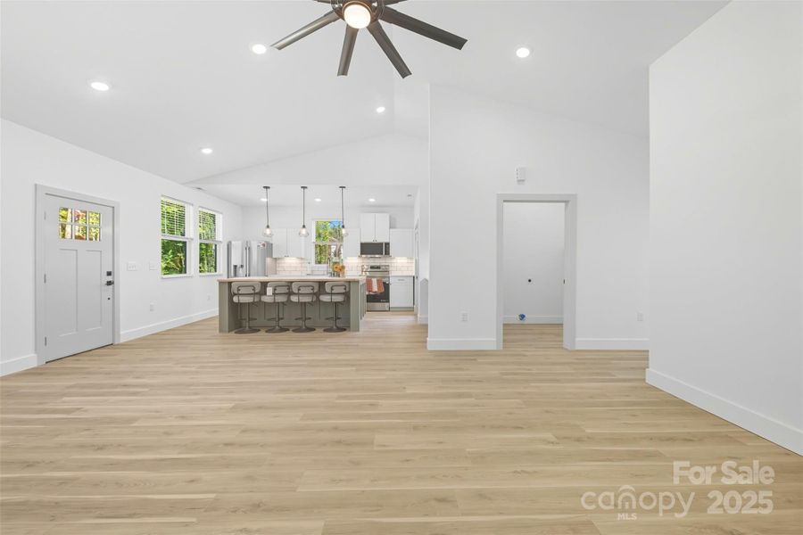 Spacious, unfurnished interior of a new home in , Dallas (Image 21). Spacious, unfurnished interior of a new home in , Dallas (Image 21).